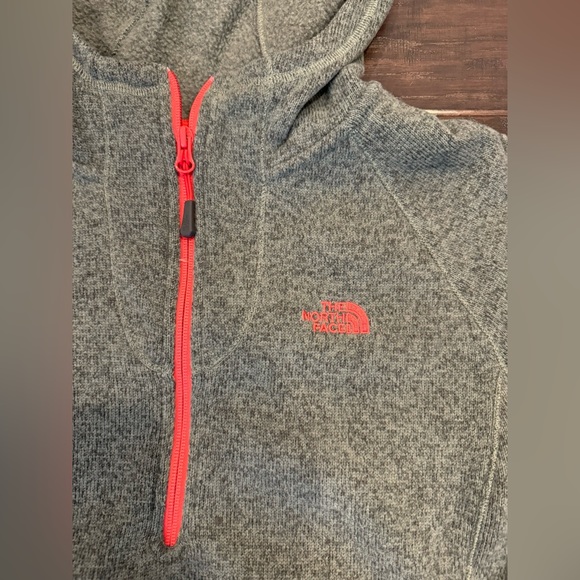 The North Face Hooded 1/2 Zip Soft Fleece Pullover Jacket Womens - Picture 4 of 6